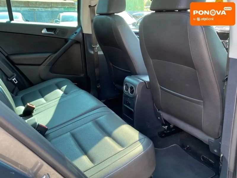 Volkswagen Tiguan, 2014 р., Бензин, 161 тис. км, Позашляховик / Кросовер, Сірий, Львів AT-10400401 фото