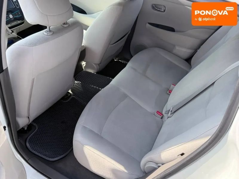 Nissan Leaf, 2016 г., Електро, 180 тыс. км, Хетчбек, Белый, Софіївська Борщагівка AT-10413429 фото