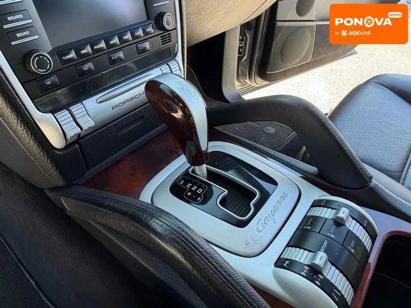 Porsche Cayenne, 2008 р., Бензин, 242 тис. км, Позашляховик / Кросовер, Сірий, Дніпро (Дніпропетровськ) AT-10411694 фото
