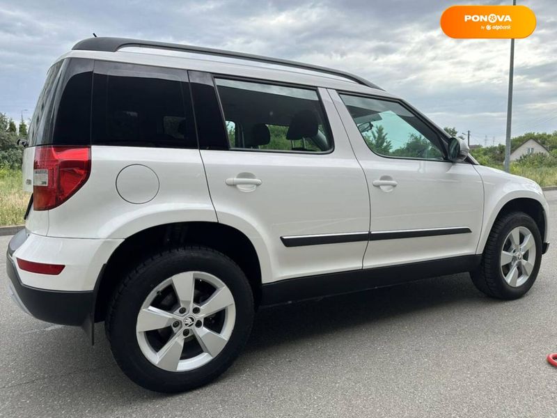 Skoda Yeti, 2015, Дизель, 2 л., 179 тис. км, Позашляховик / Кросовер, Білий, Київ Cars-Pr-63052 фото