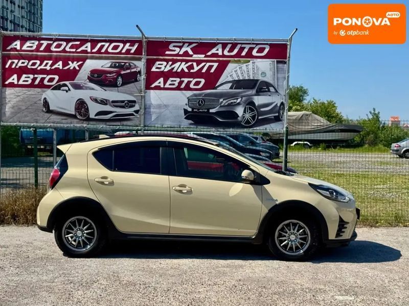 Toyota Aqua, 2018 г., Гибрид (HEV), 99 тыс. км, Хетчбек, Бежевый, Киев AT-10418067 фото
