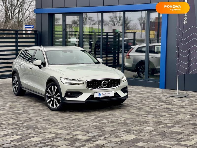 Volvo V60 Cross Country, 2019, Дизель, 2 л., 170 тыс. км, Универсал, Белый, Ровно 42047 фото