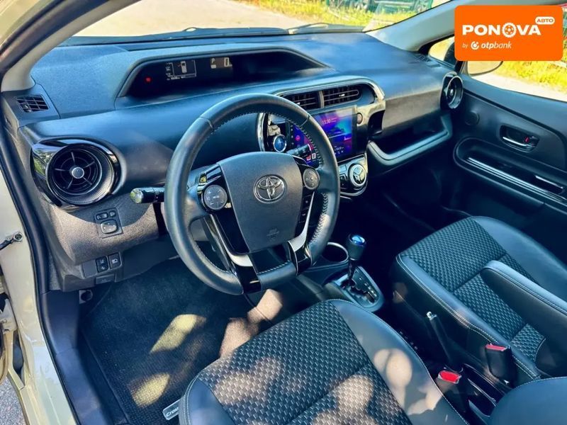 Toyota Aqua, 2018 г., Гибрид (HEV), 99 тыс. км, Хетчбек, Бежевый, Киев AT-10418067 фото