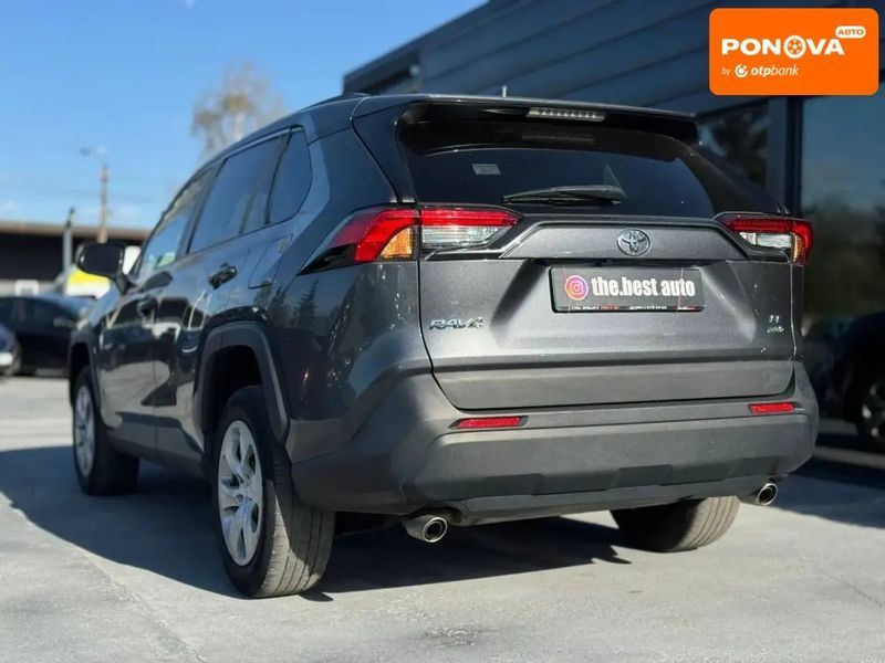 Toyota RAV4, 2021 г., Бензин, 56 тыс. км, Внедорожник / Кроссовер, Серый, Ровно AT-10416244 фото