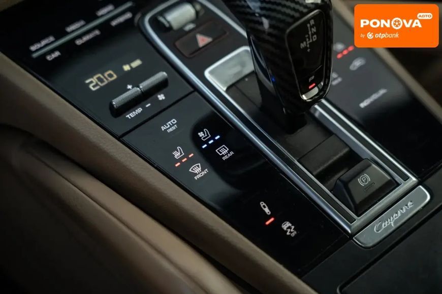 Porsche Cayenne, 2019 р., Гібрид (PHEV), 60 тис. км, Позашляховик / Кросовер, Білий, Чернівці AT-10406175 фото