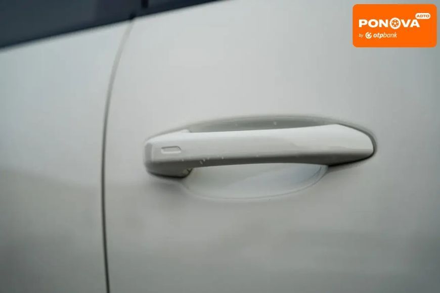 Porsche Cayenne, 2019 р., Гібрид (PHEV), 60 тис. км, Позашляховик / Кросовер, Білий, Чернівці AT-10406175 фото