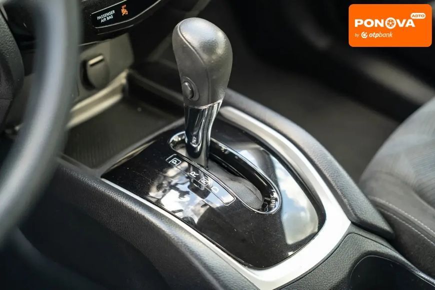 Nissan Rogue, 2015 г., Бензин, 92 тыс. км, Внедорожник / Кроссовер, Белый, Черновцы AT-10404253 фото
