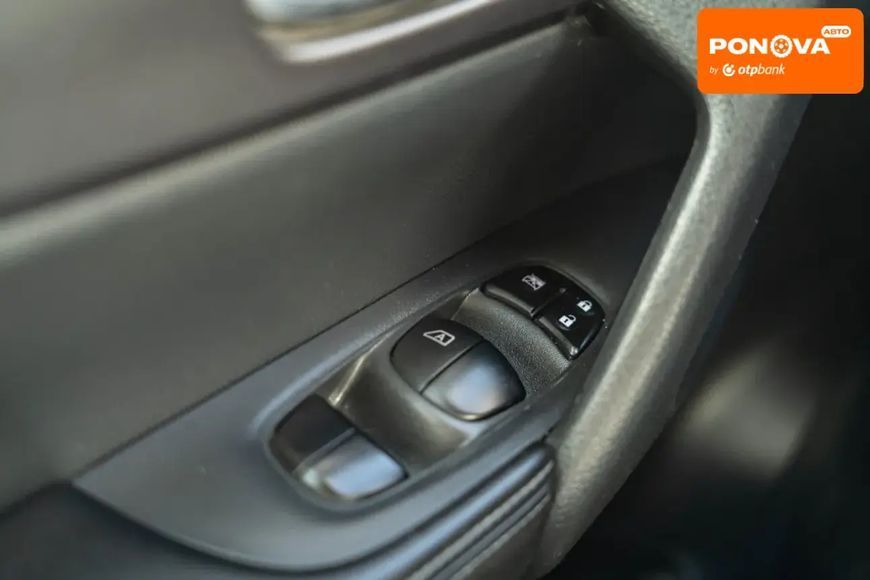 Nissan Rogue, 2015 г., Бензин, 92 тыс. км, Внедорожник / Кроссовер, Белый, Черновцы AT-10404253 фото