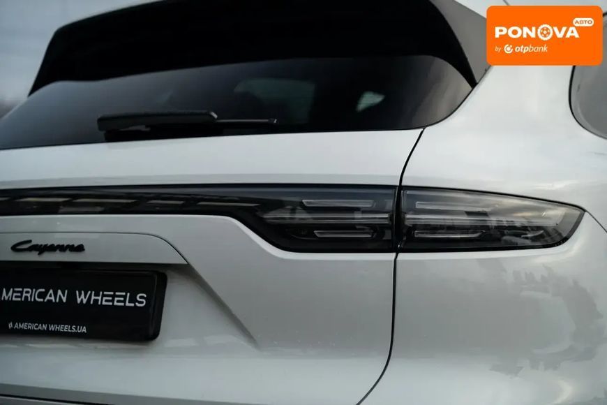 Porsche Cayenne, 2019 р., Гібрид (PHEV), 60 тис. км, Позашляховик / Кросовер, Білий, Чернівці AT-10406175 фото
