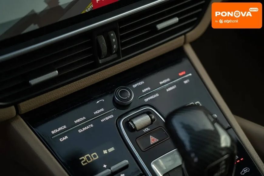 Porsche Cayenne, 2019 р., Гібрид (PHEV), 60 тис. км, Позашляховик / Кросовер, Білий, Чернівці AT-10406175 фото