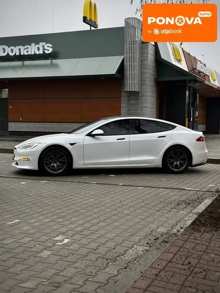 Tesla Model S, 2022 г., Електро, 23 тыс. км, Лифтбек, Белый, Черновцы AT-10413330 фото