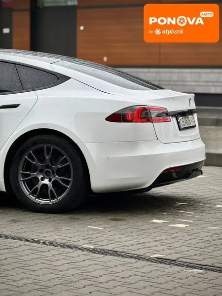 Tesla Model S, 2022 г., Електро, 23 тыс. км, Лифтбек, Белый, Черновцы AT-10413330 фото