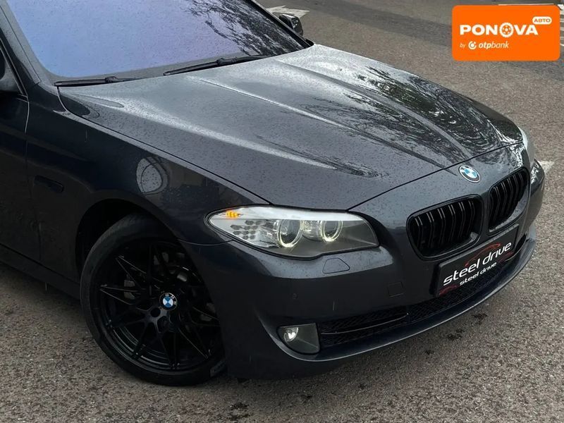 BMW 5 Series, 2012 р., Бензин, 217 тис. км, Седан, Сірий, Миколаїв AT-10417368 фото