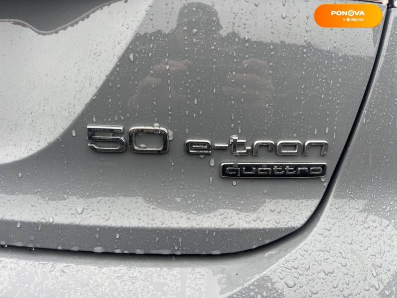 Audi Q4 e-tron, 2022, Електро, 19 тис. км, Позашляховик / Кросовер, Сірий, Львів 21325 фото