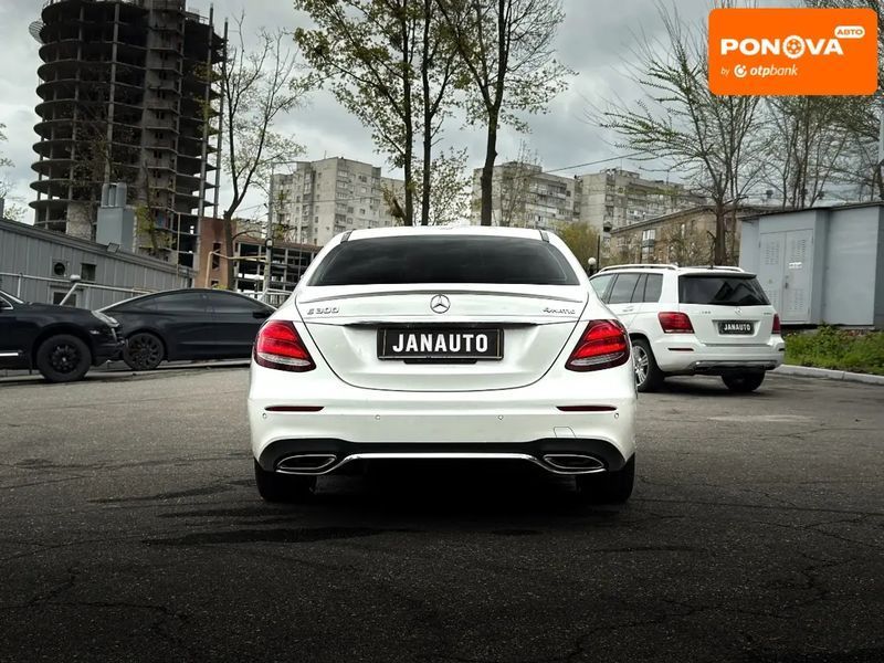 Mercedes-Benz E-Class, 2016 г., Бензин, 193 тыс. км, Седан, Белый, Харьков AT-10415860 фото