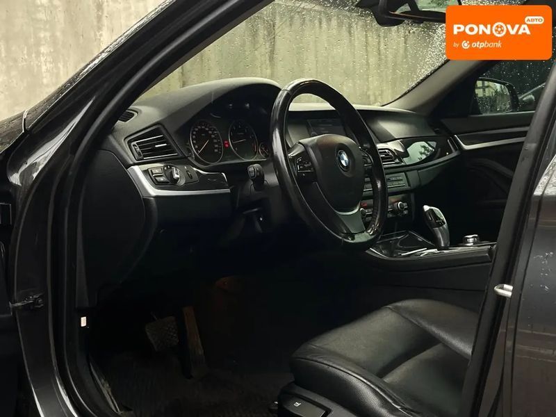 BMW 5 Series, 2012 р., Бензин, 217 тис. км, Седан, Сірий, Миколаїв AT-10417368 фото