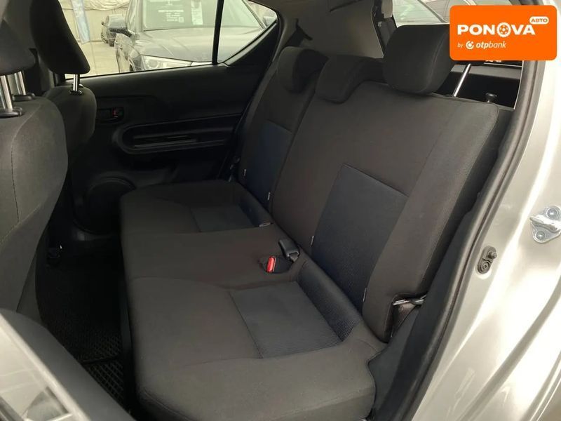 Toyota Aqua, 2017 р., Гібрид (HEV), 69 тис. км, Хетчбек, Сірий, Київ AT-10419058 фото