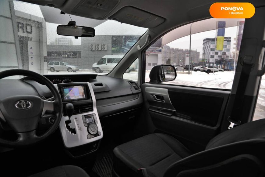 Toyota Voxy, 2009, Бензин, 2 л., 249 тыс. км, Минивен, Фиолетовый, Харьков 10439 фото