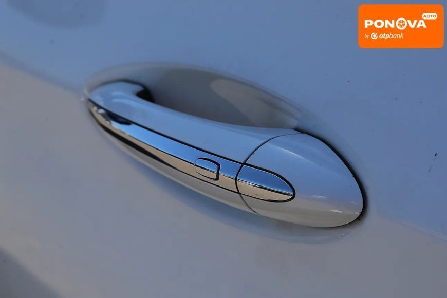 Chevrolet Bolt EV, 2017 р., Електро, 72 тис. км, Хетчбек, Білий, Київ AT-10416734 фото