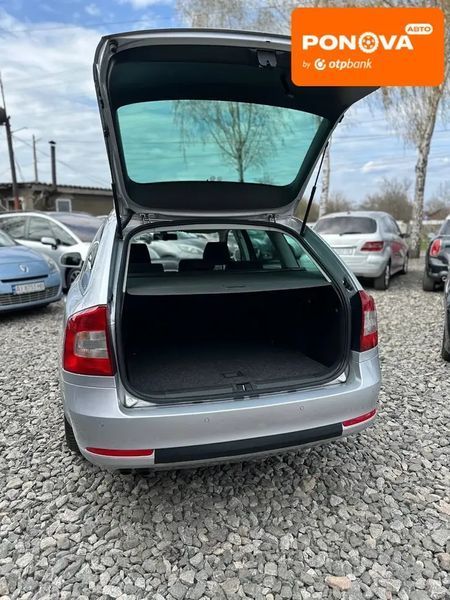 Skoda Octavia, 2010 р., Бензин, 271 тис. км, Універсал, Сірий, Сміла AT-10415312 фото