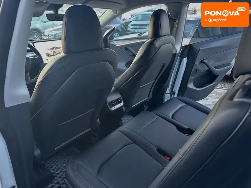 Tesla Model Y, 2022 р., Електро, 65 тис. км, Седан, Білий, Дніпро (Дніпропетровськ) AT-10410987 фото