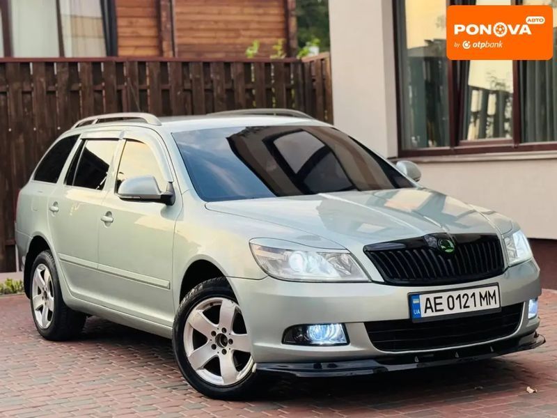 Skoda Octavia, 2011 р., Бензин, 190 тис. км, Універсал, Зелений, Павлоград AT-10401544 фото