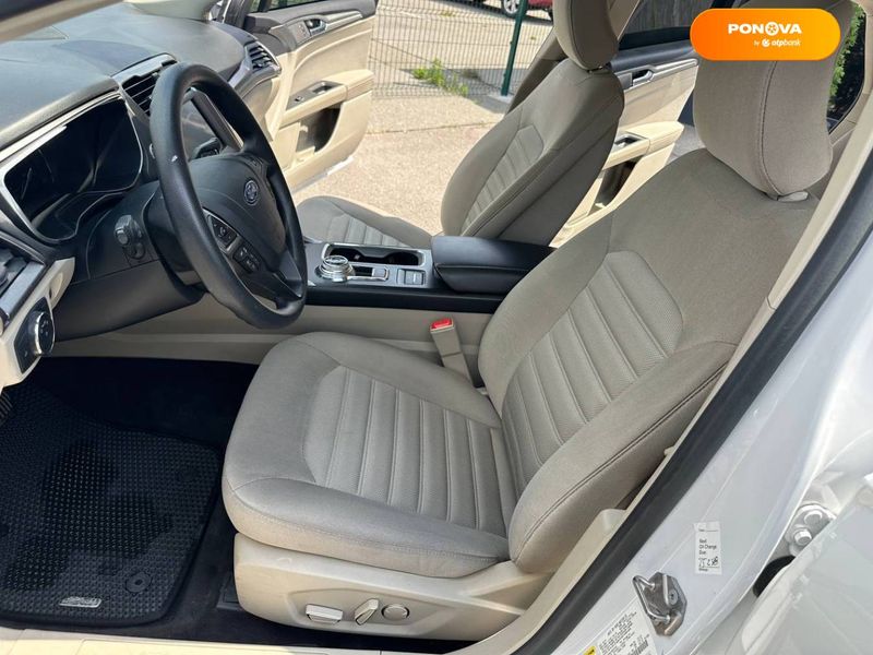 Ford Fusion, 2019, Гібрид (MHEV), 2 л., 77 тис. км, Седан, Білий, Київ 107580 фото