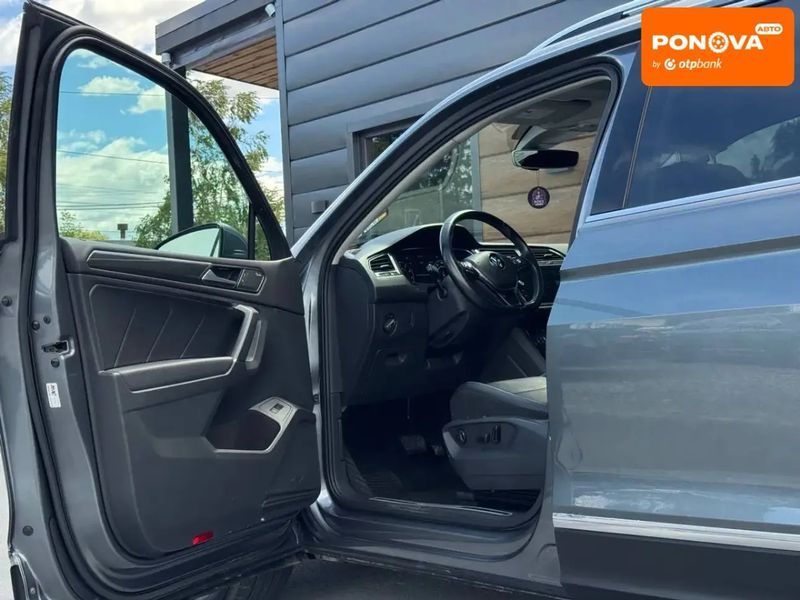Volkswagen Tiguan, 2017 р., Бензин, 153 тис. км, Позашляховик / Кросовер, Сірий, Рівне AT-10418468 фото