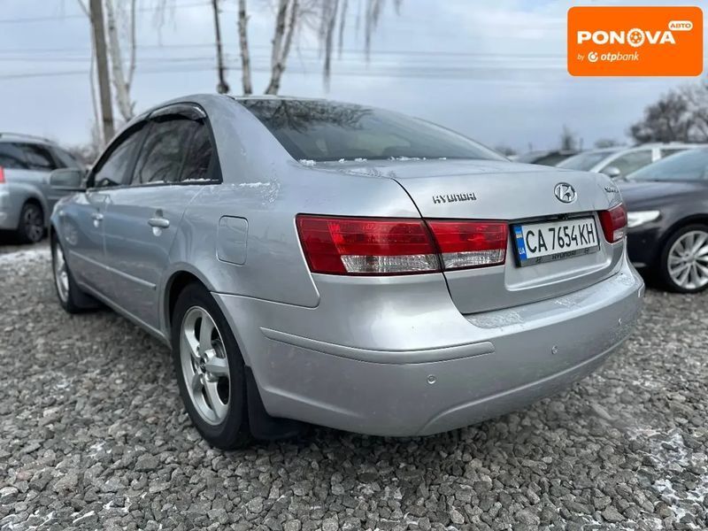 Hyundai Sonata, 2008 г., Газ пропан-бутан / Бензин, 222 тыс. км, Седан, Серый, Смела AT-10413431 фото