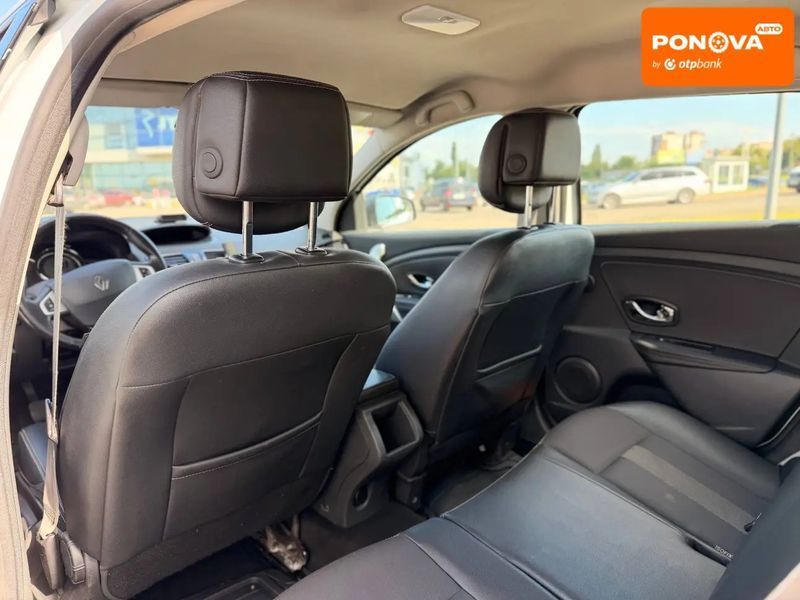 Renault Megane, 2012 р., Бензин, 250 тис. км, Універсал, Білий, Кривий Ріг AT-10425808 фото