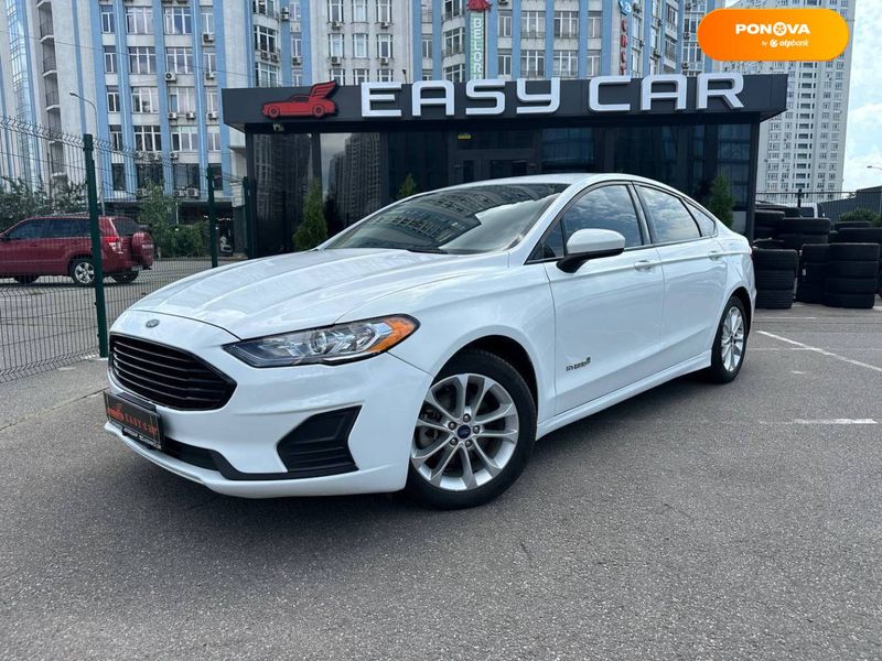 Ford Fusion, 2019, Гібрид (MHEV), 2 л., 77 тис. км, Седан, Білий, Київ 107580 фото