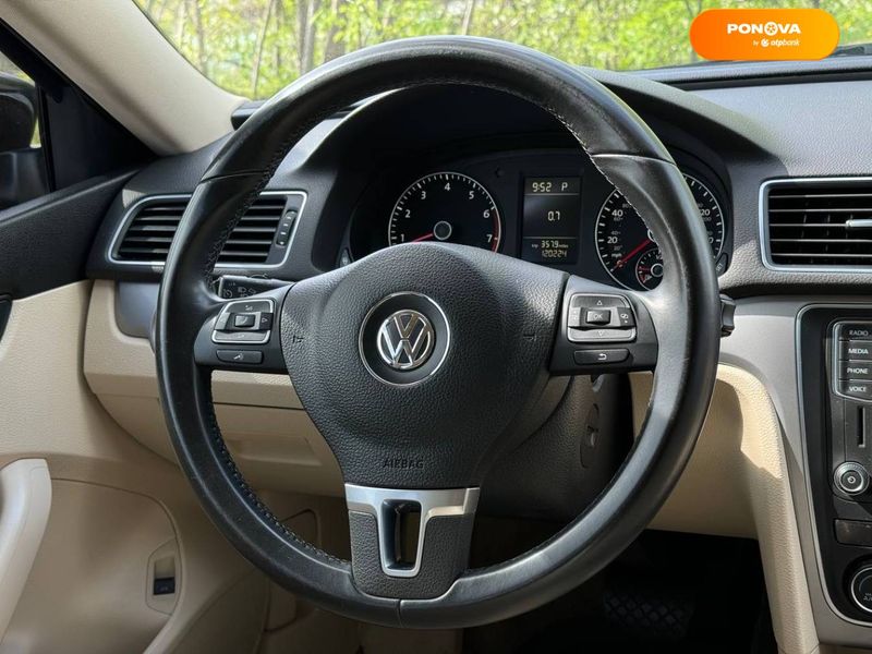 Volkswagen Passat, 2015, Бензин, 1.8 л., 120 тис. км, Седан, Чорний, Київ 36826 фото