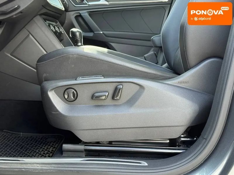 Volkswagen Tiguan, 2017 р., Бензин, 153 тис. км, Позашляховик / Кросовер, Сірий, Рівне AT-10418468 фото