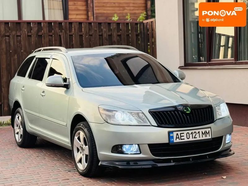 Skoda Octavia, 2011 р., Бензин, 190 тис. км, Універсал, Зелений, Павлоград AT-10401544 фото