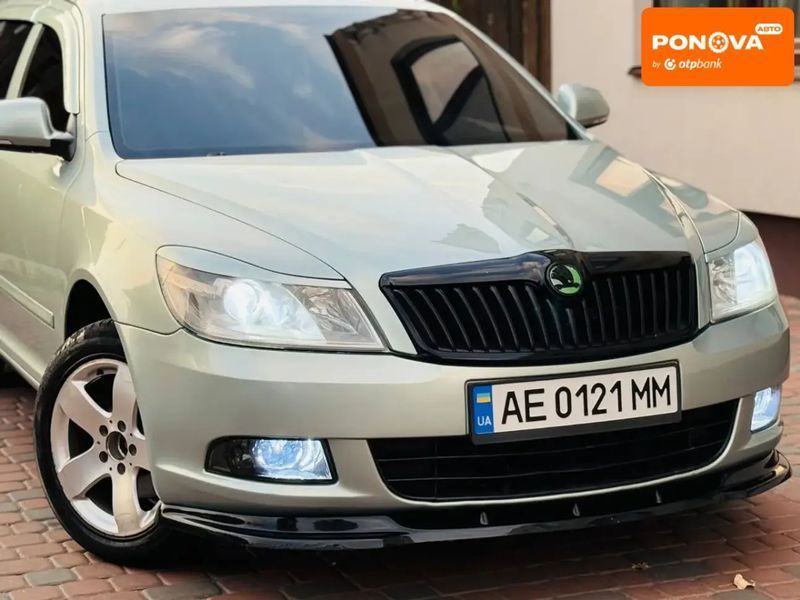 Skoda Octavia, 2011 р., Бензин, 190 тис. км, Універсал, Зелений, Павлоград AT-10401544 фото