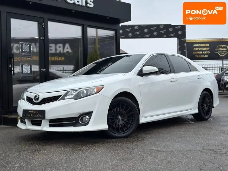 Toyota Camry, 2012 р., Газ пропан-бутан / Бензин, 180 тис. км, Седан, Білий, Харків AT-10406049 фото