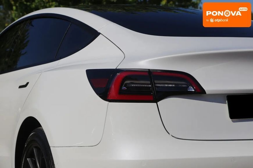 Tesla Model 3, 2022 р., Електро, 69 тис. км, Седан, Білий, Київ AT-10418135 фото