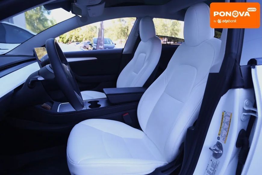 Tesla Model 3, 2022 р., Електро, 69 тис. км, Седан, Білий, Київ AT-10418135 фото