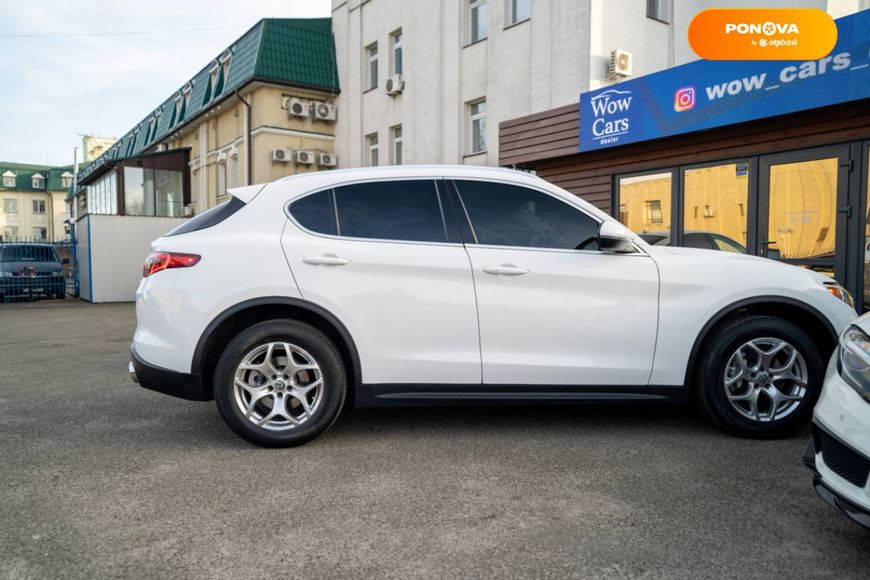 Alfa Romeo Stelvio, 2020, Бензин, 2 л., 33 тис. км, Позашляховик / Кросовер, Білий, Київ 43762 фото