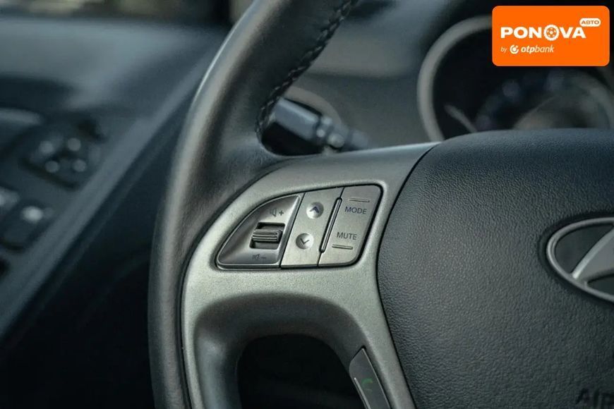 Hyundai ix35, 2012 р., Дизель, 147 тис. км, Позашляховик / Кросовер, Чорний, Чернівці AT-10399707 фото