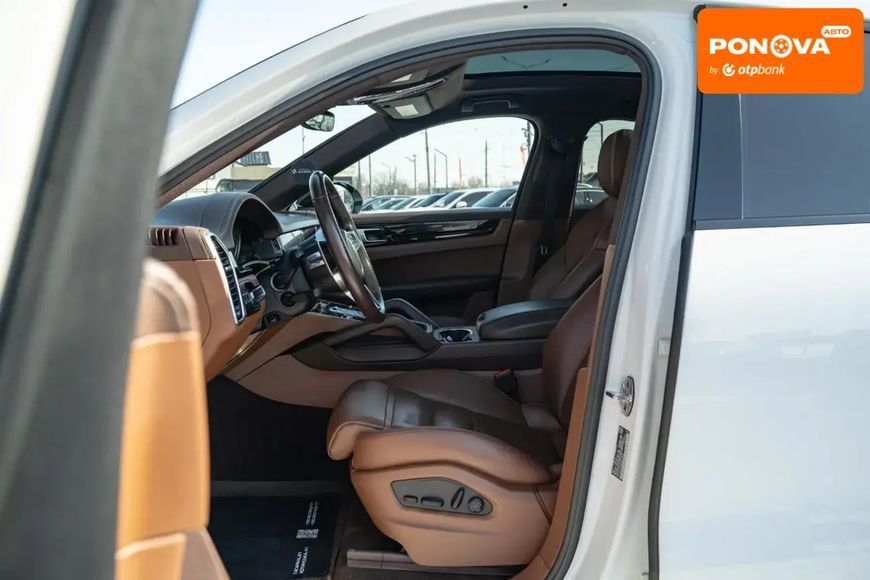 Porsche Cayenne Coupe, 2022 г., Електро, 114 тыс. км, Внедорожник / Кроссовер, Белый, Черновцы AT-10410328 фото