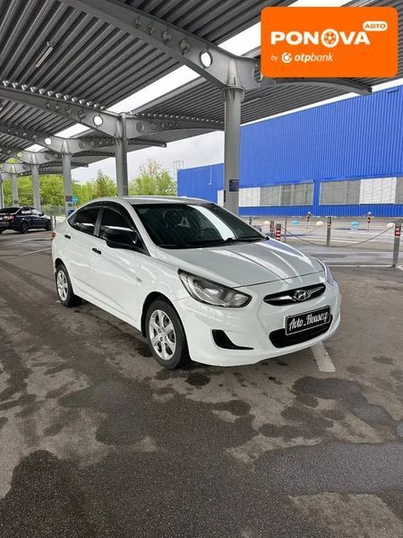 Hyundai Accent, 2011 р., Газ пропан-бутан / Бензин, 169 тис. км, Седан, Білий, Запоріжжя AT-10417427 фото