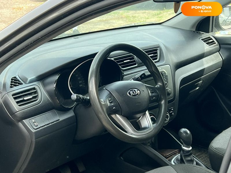 Kia Rio, 2014, Бензин, 1.4 л., 85 тис. км, Седан, Сірий, Львів 107594 фото