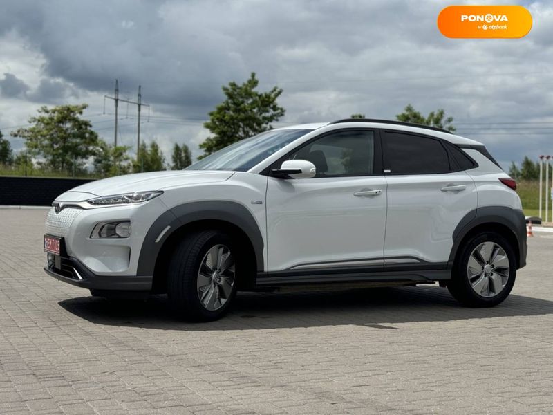 Hyundai Kona Electric, 2021, Електро, 49 тыс. км, Внедорожник / Кроссовер, Белый, Ровно 107121 фото