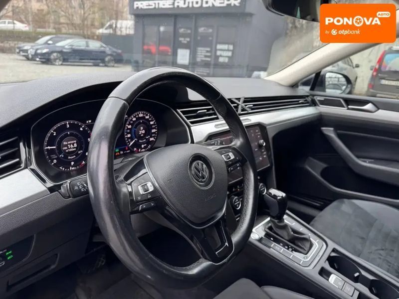Volkswagen Passat, 2017 р., Дизель, 190 тис. км, Седан, Чорний, Дніпро (Дніпропетровськ) AT-10405878 фото