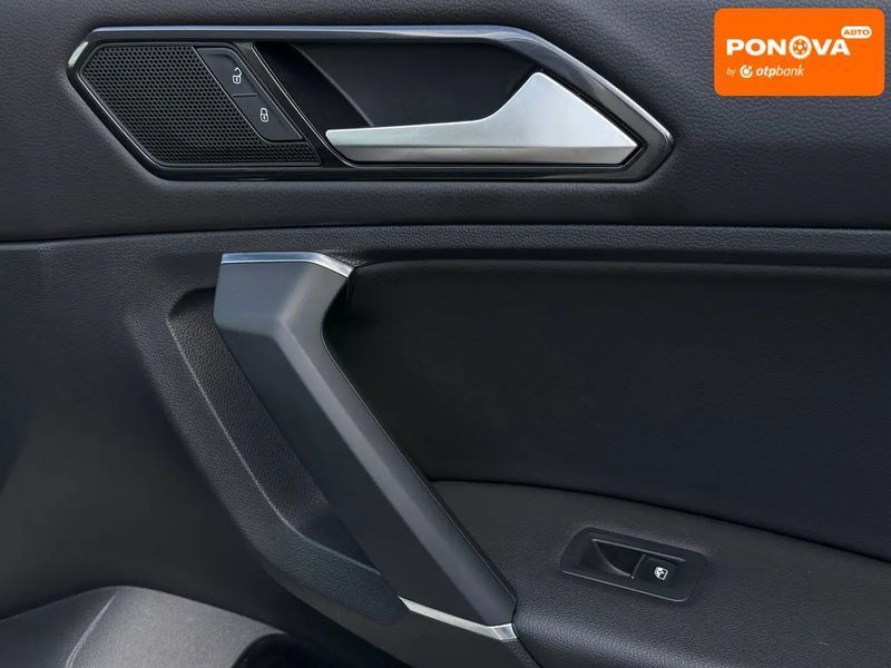 Volkswagen Tiguan, 2018 р., Бензин, 135 тис. км, Позашляховик / Кросовер, Білий, Рівне AT-10426463 фото