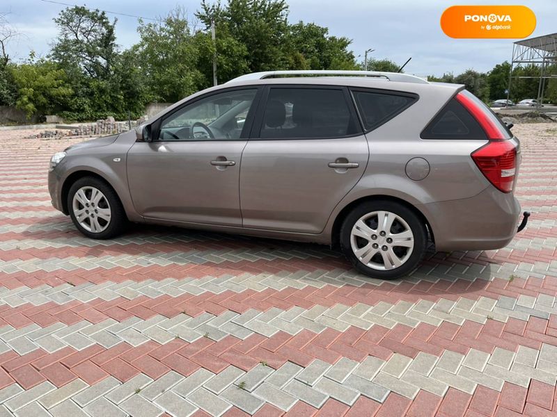 Kia Ceed, 2011, Дизель, 1.6 л., 209 тыс. км, Универсал, Коричневый, Белая Церковь Cars-Pr-67356 фото