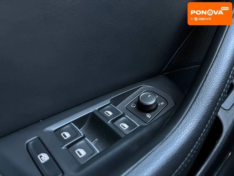 Volkswagen Passat, 2015 р., Дизель, 281 тис. км, Універсал, Київ AT-10416750 фото