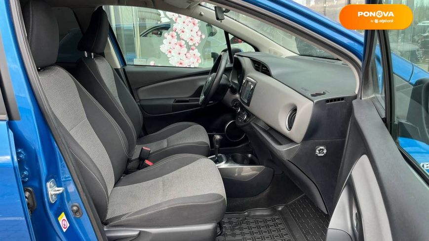 Toyota Yaris, 2015, Гібрид (HEV), 1.5 л., 177 тис. км, Хетчбек, Синій, Київ 22627 фото