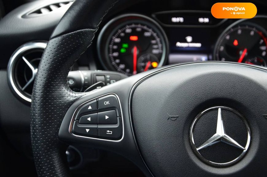 Mercedes-Benz GLA-Class, 2018, Бензин, 1.99 л., 104 тис. км, Позашляховик / Кросовер, Червоний, Київ 39415 фото